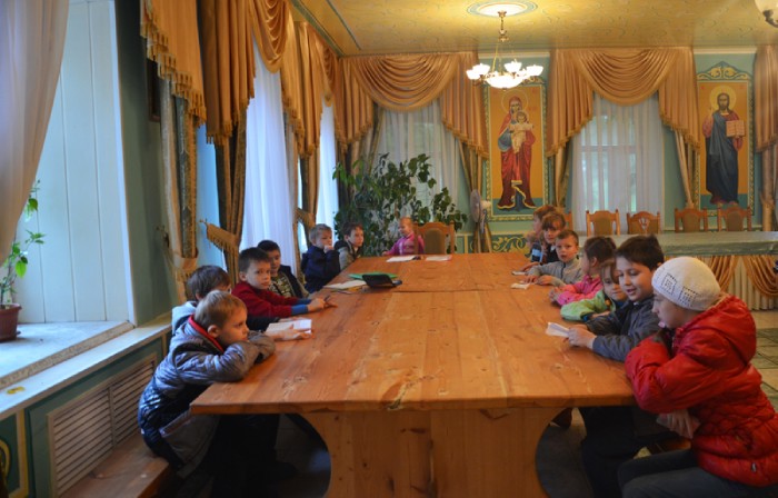 9abcd Учащиеся монастырской воскресной школы