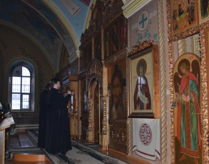 9 �������