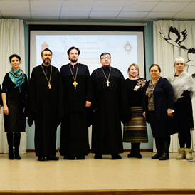 Представители Щегловского Богородичного монастыря посетили Рождественские образовательные чтения