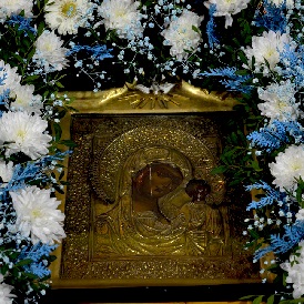 Божественная литургия в день празднования Казанской иконе Божией Матери