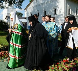 ������������� � �������� ���������, ������� ������ ��� ������������ ���� 700-�����, ����������� �������� ������������ ������������� �����