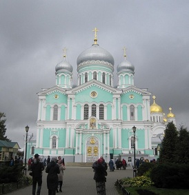 Паломническая поездка в Свято-Троицкий Серафимо-Дивеевский монастырь и в город Муром.