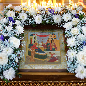 Божес­твенн­ая литур­гия в празд­ник Рожде­ства Пресв­ятой Влады­чицы нашей Богор­одицы­ и Присн­одевы­ Марии